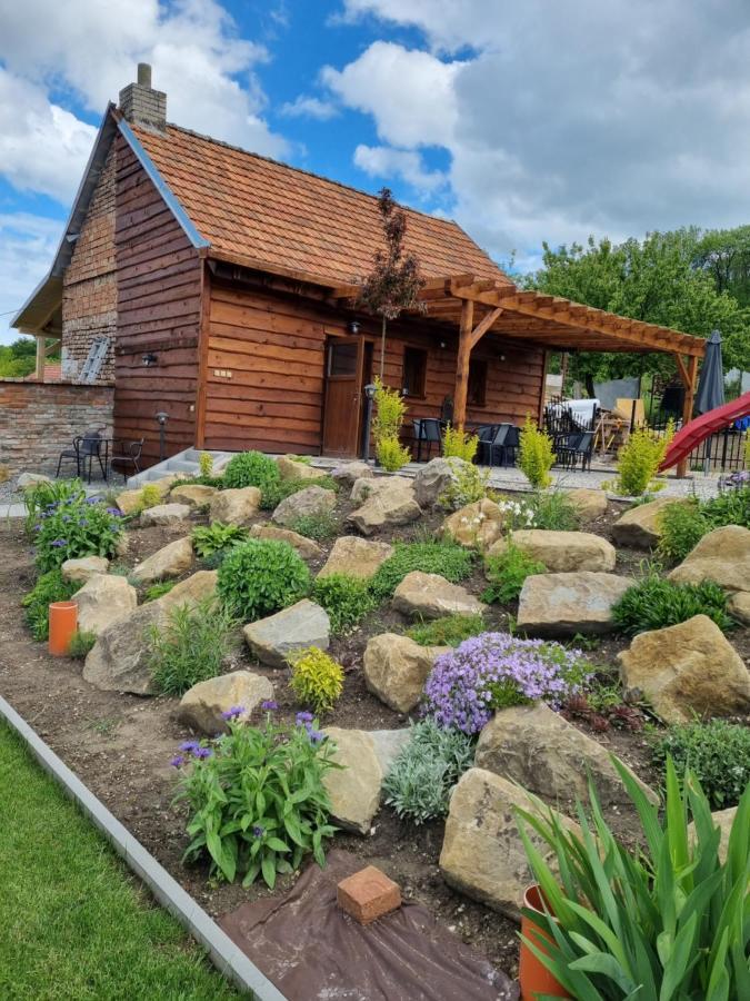 Apartmany Moravia Milovice  Eksteriør bilde